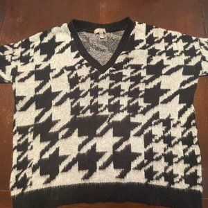 Asos Black and White Sweater (US 2)